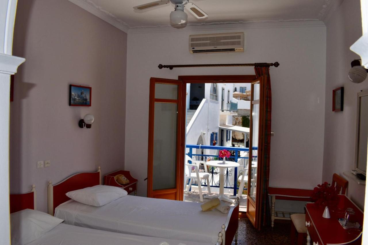 Minoa Hotel Naoussa Esterno foto