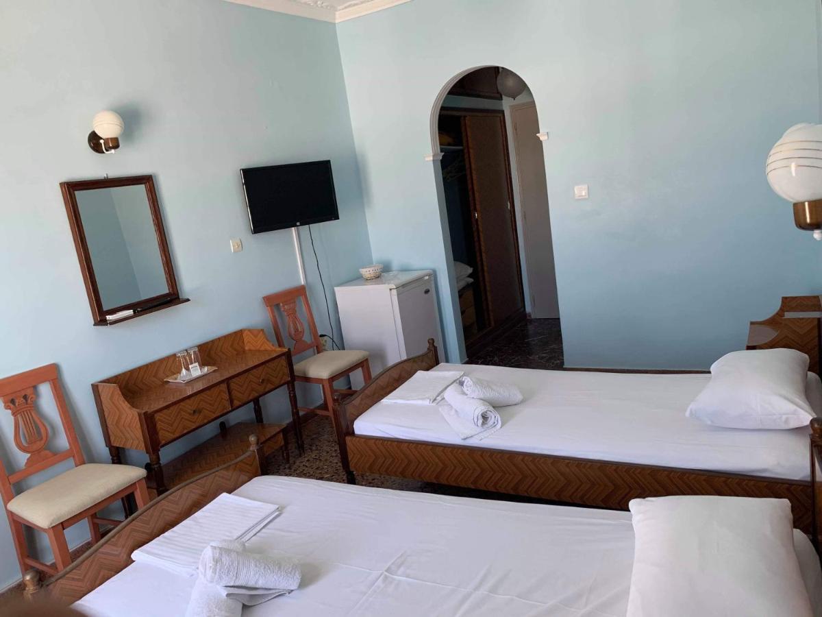 Minoa Hotel Naoussa Esterno foto